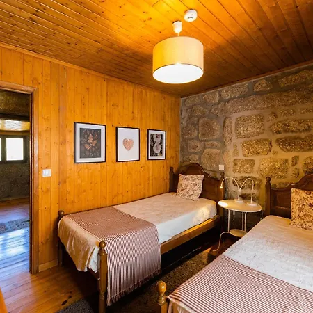 Casa Da Capela By House And People Feriehus Vieira do Minho