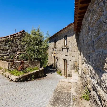 Casa Da Capela By House And People Vieira do Minho